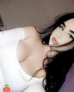 Соня из Брянск - интим фото